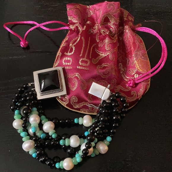 Statement Bracelet - Picture 1 of 14